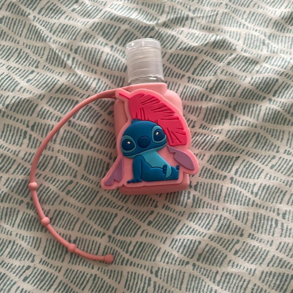 Hand sanitizer holder stitch